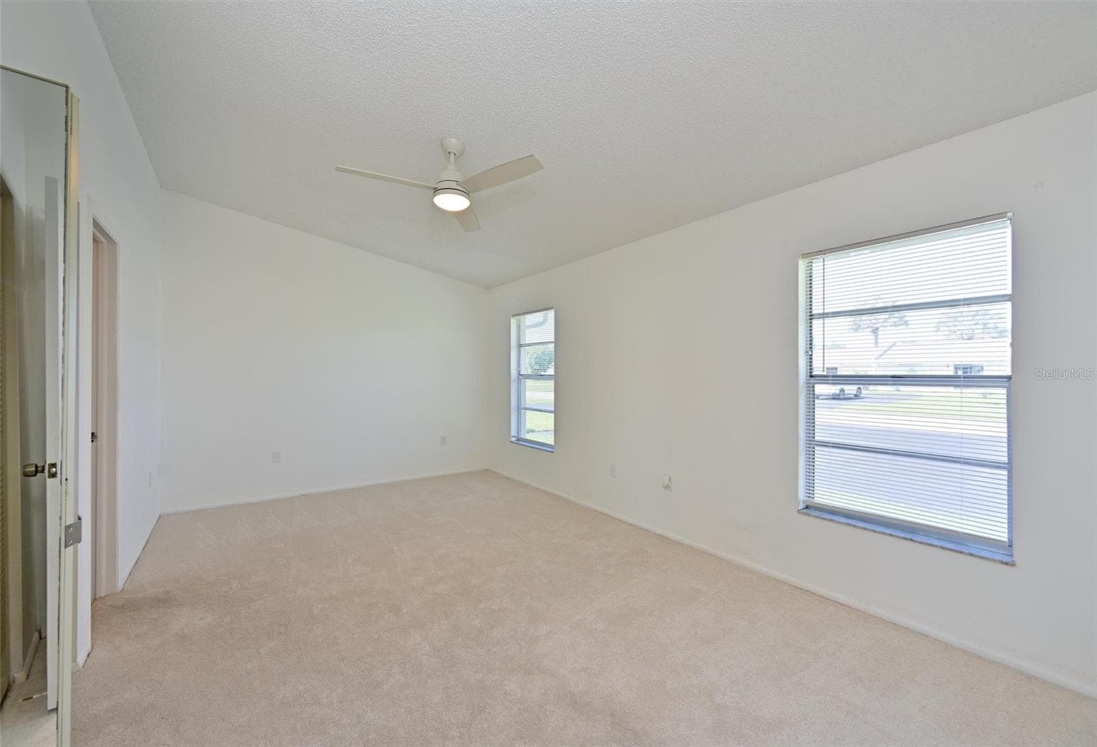Villa at 3401 36TH ST W, BRADENTON, photo 11 of 39