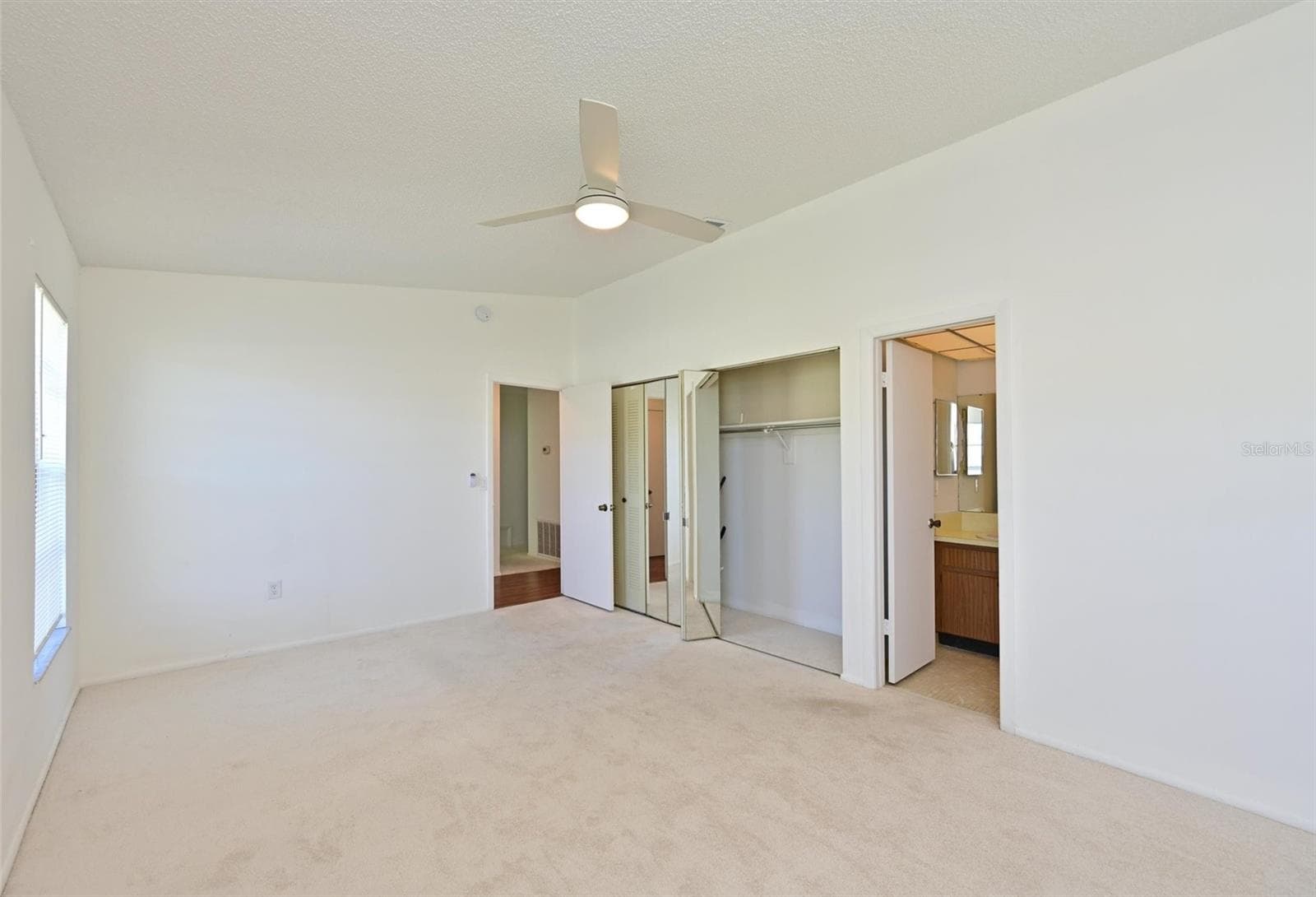 Villa at 3401 36TH ST W, BRADENTON, photo 12 of 39