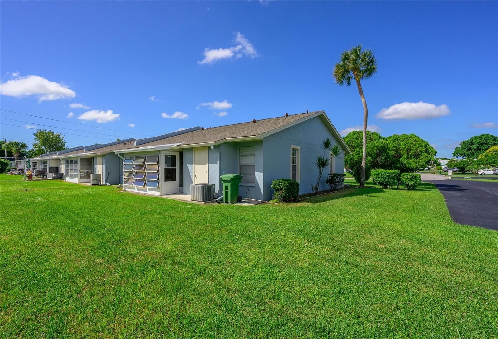 Villa at 3401 36TH ST W, BRADENTON, photo 21 of 39