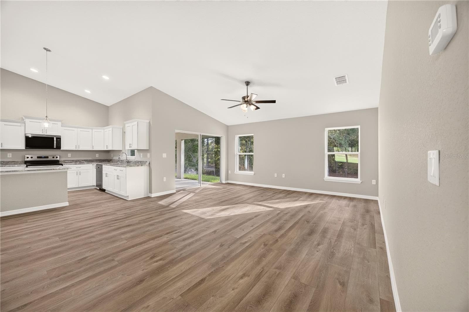 Single Family Residence at 5513 SW 137TH CT, OCALA, photo 15 of 65