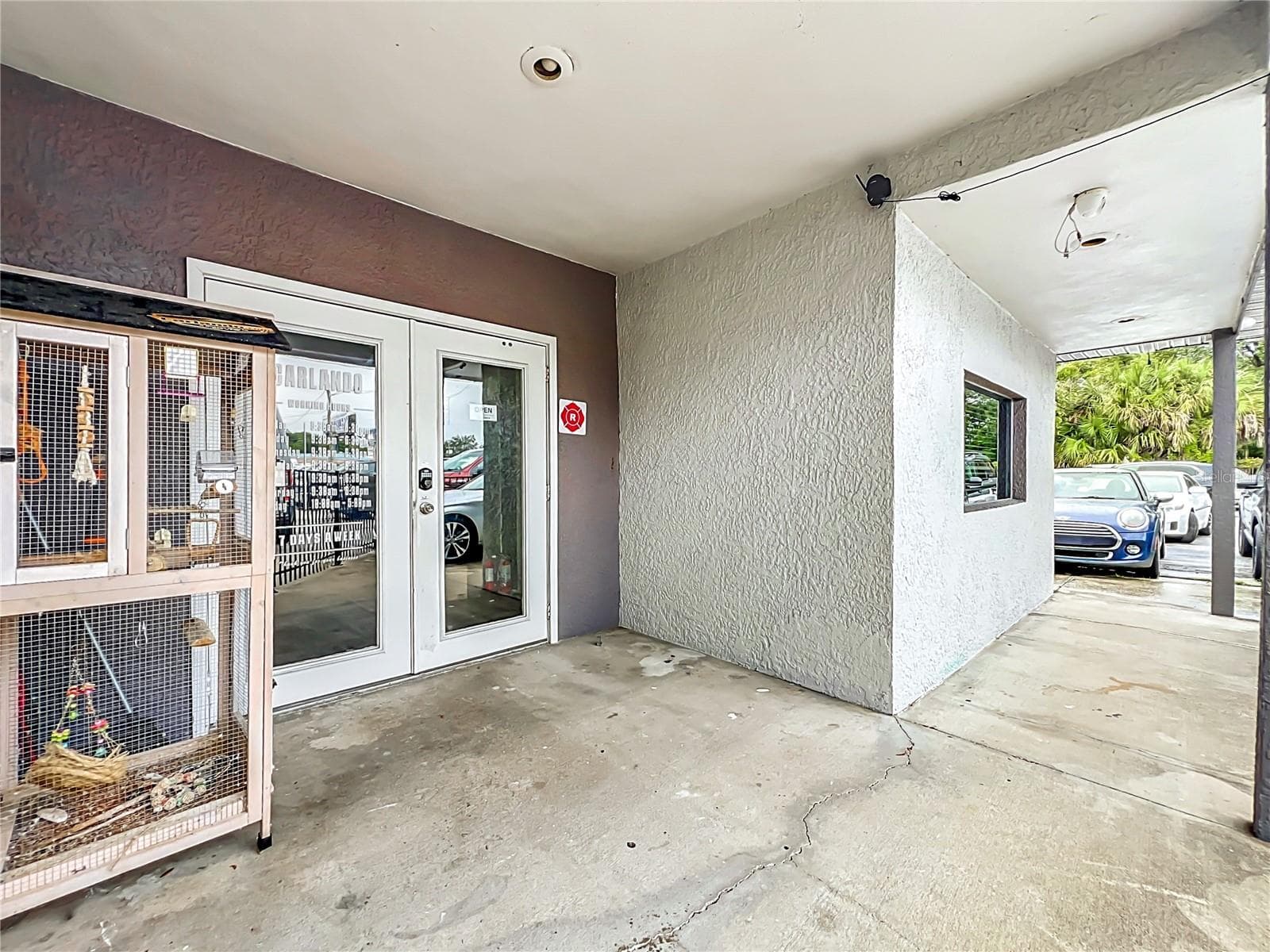 Mixed Use at 690 N SEMORAN BLVD, ORLANDO, photo 5 of 75
