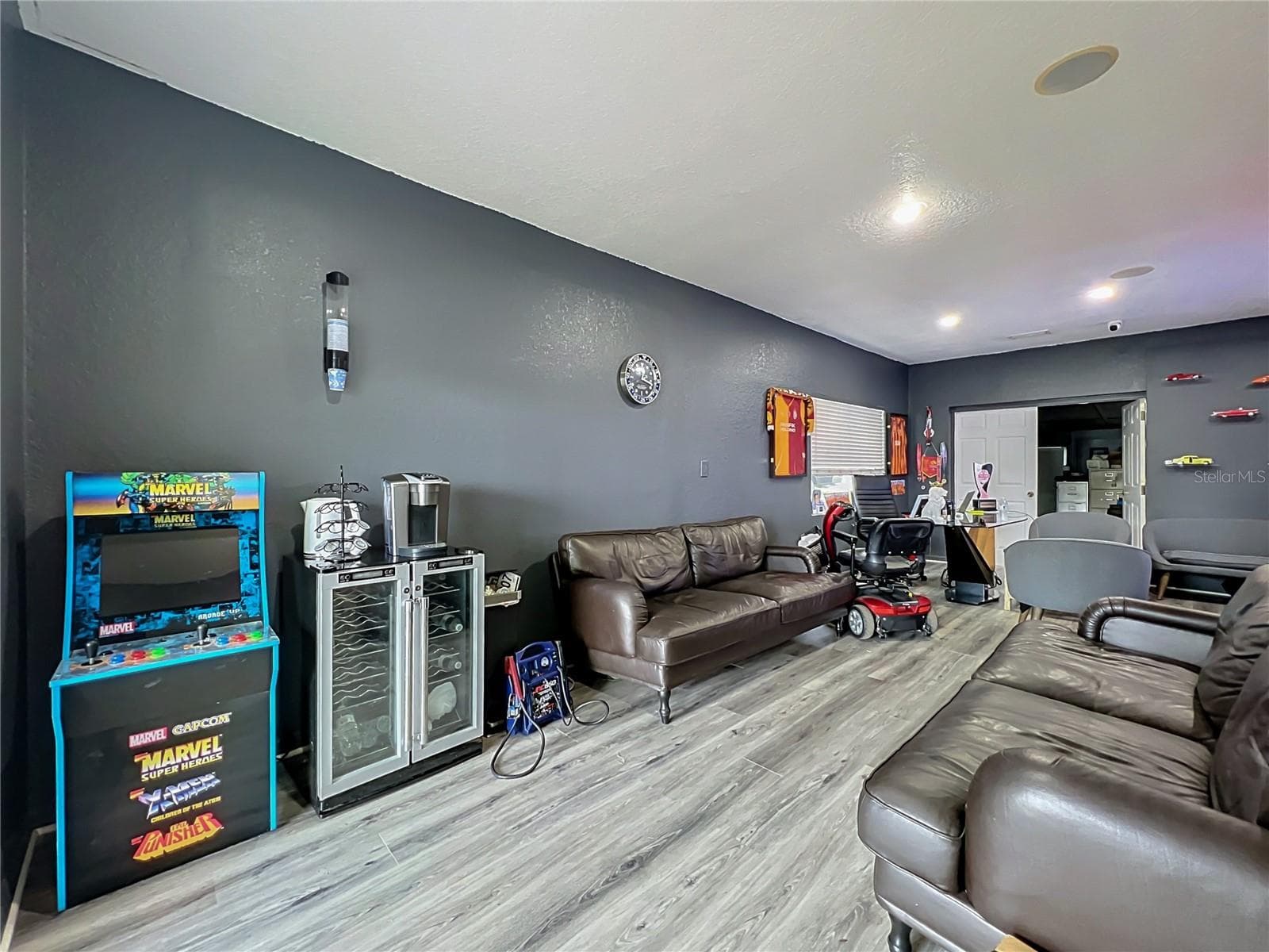 Mixed Use at 690 N SEMORAN BLVD, ORLANDO, photo 7 of 75