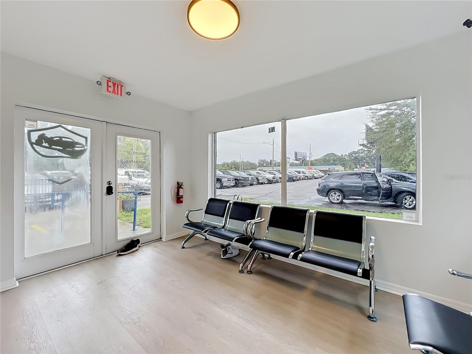 Mixed Use at 690 N SEMORAN BLVD, ORLANDO, photo 26 of 75