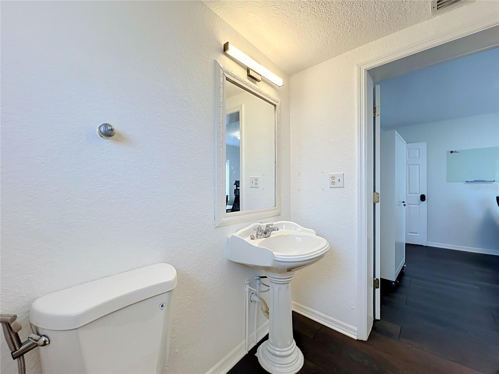 Mixed Use at 690 N SEMORAN BLVD, ORLANDO, photo 56 of 75
