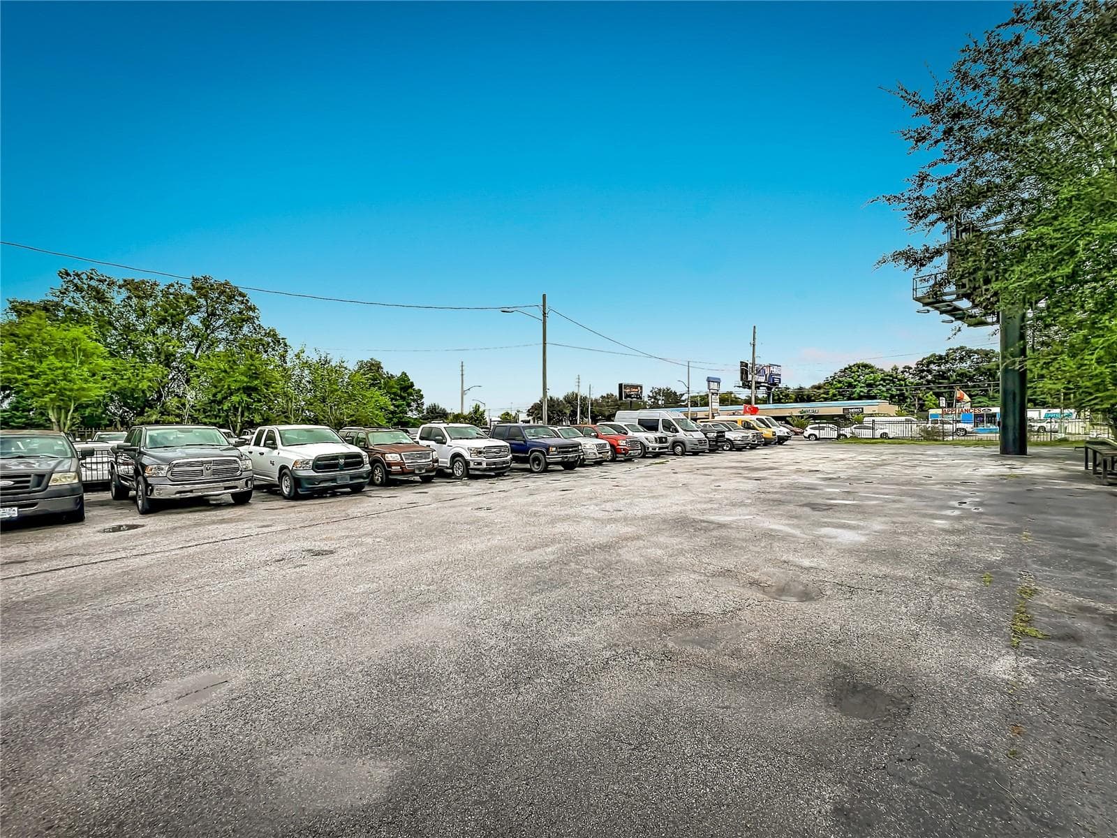 Mixed Use at 690 N SEMORAN BLVD, ORLANDO, photo 73 of 75