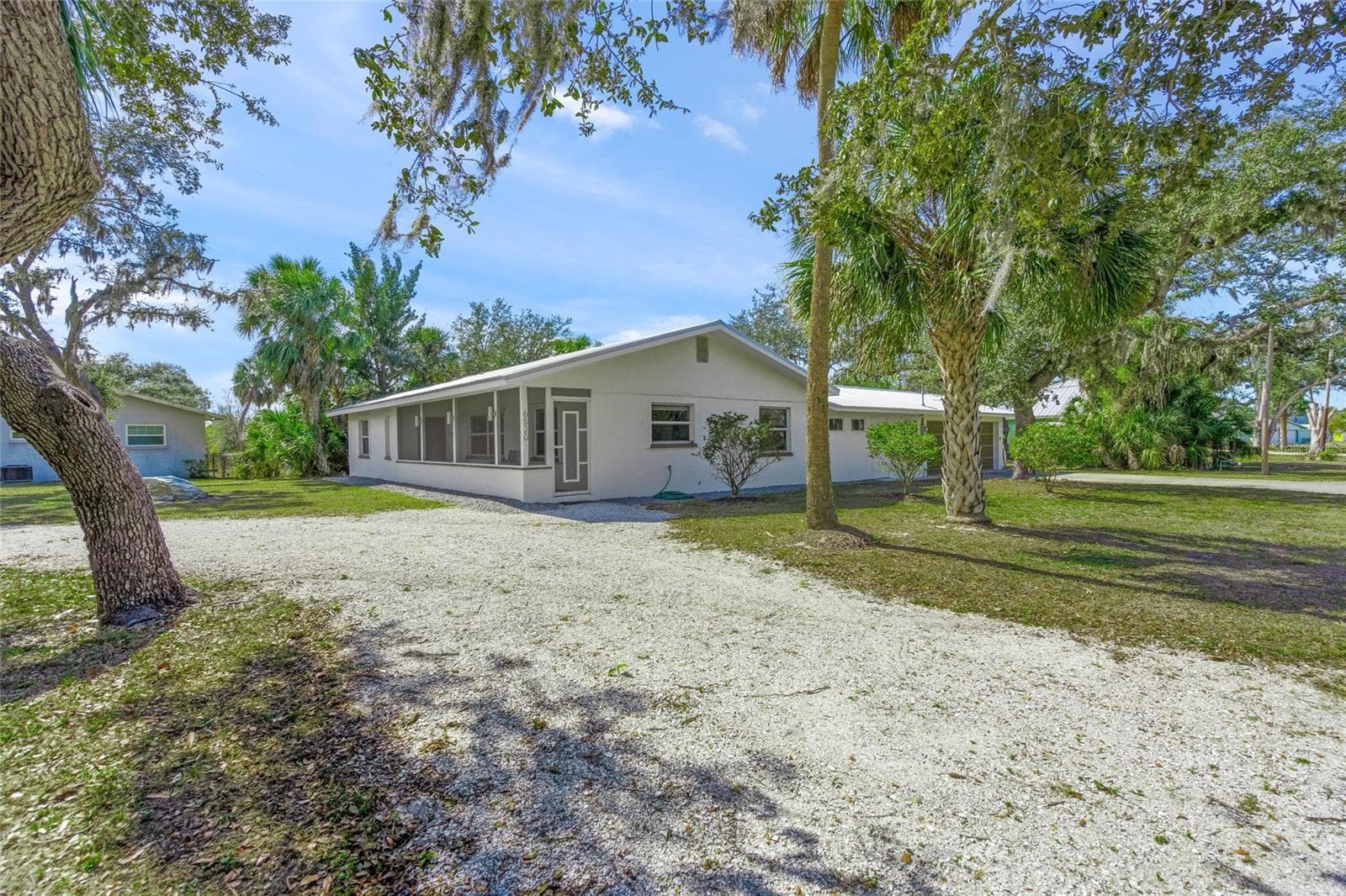 Single Family Residence at 6520 QUONSET RD, BRADENTON, photo 2 of 34