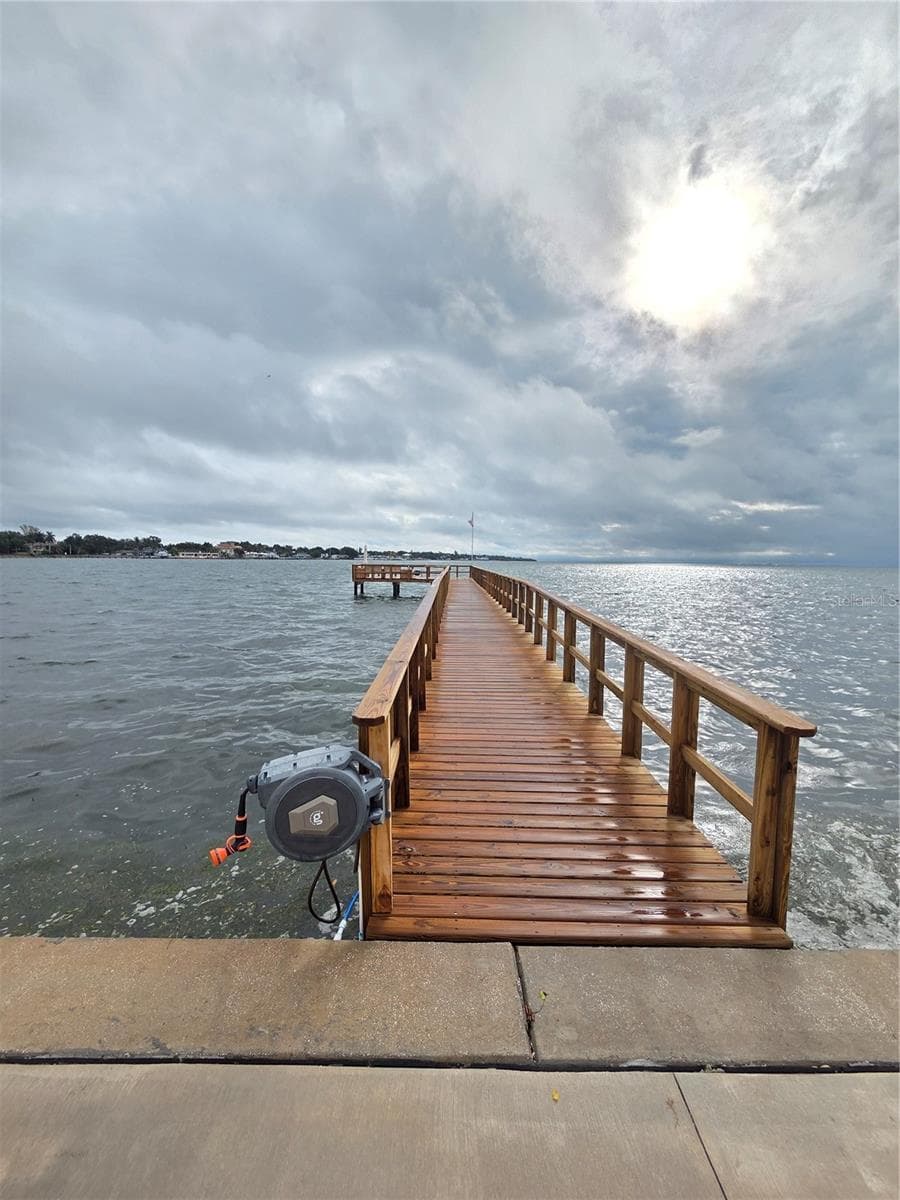 Fishing Pier towards the Bay - 7100 SUNSHINE SKYWAY LN S #301, ST PETERSBURG