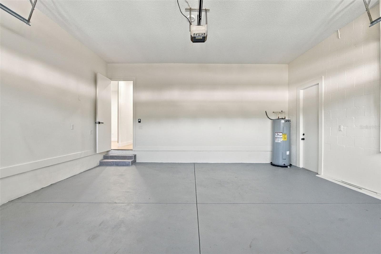 Single Family Residence at 3044 GULFWIND DR, LAND O LAKES, photo 32 of 63