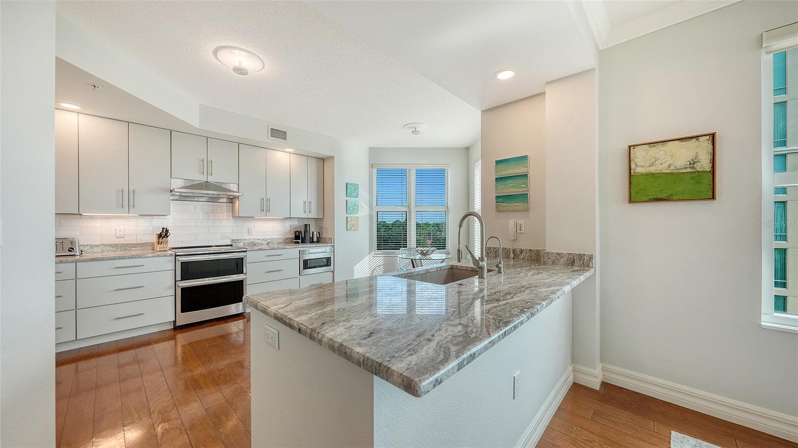 Condominium at 409 N POINT RD #601, OSPREY, photo 10 of 93