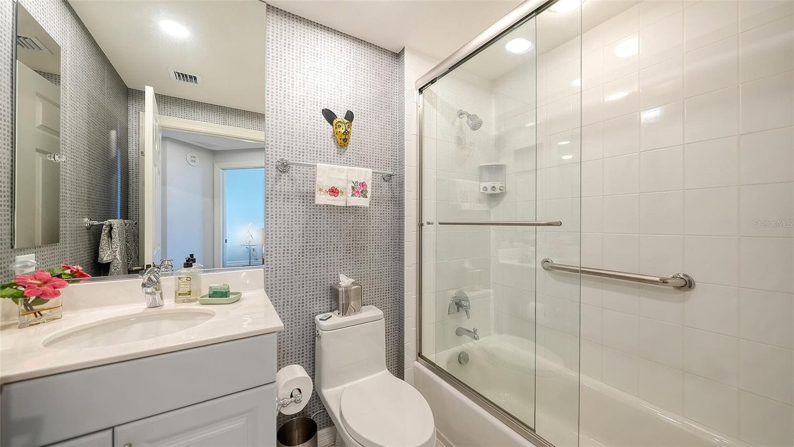 Condominium at 409 N POINT RD #601, OSPREY, photo 33 of 93