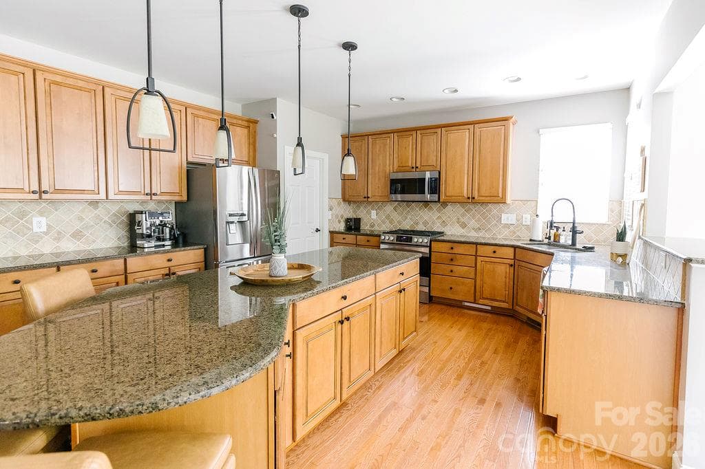 Single Family Residence at 8341 Carly Lane, Mint Hill, photo 11 of 49