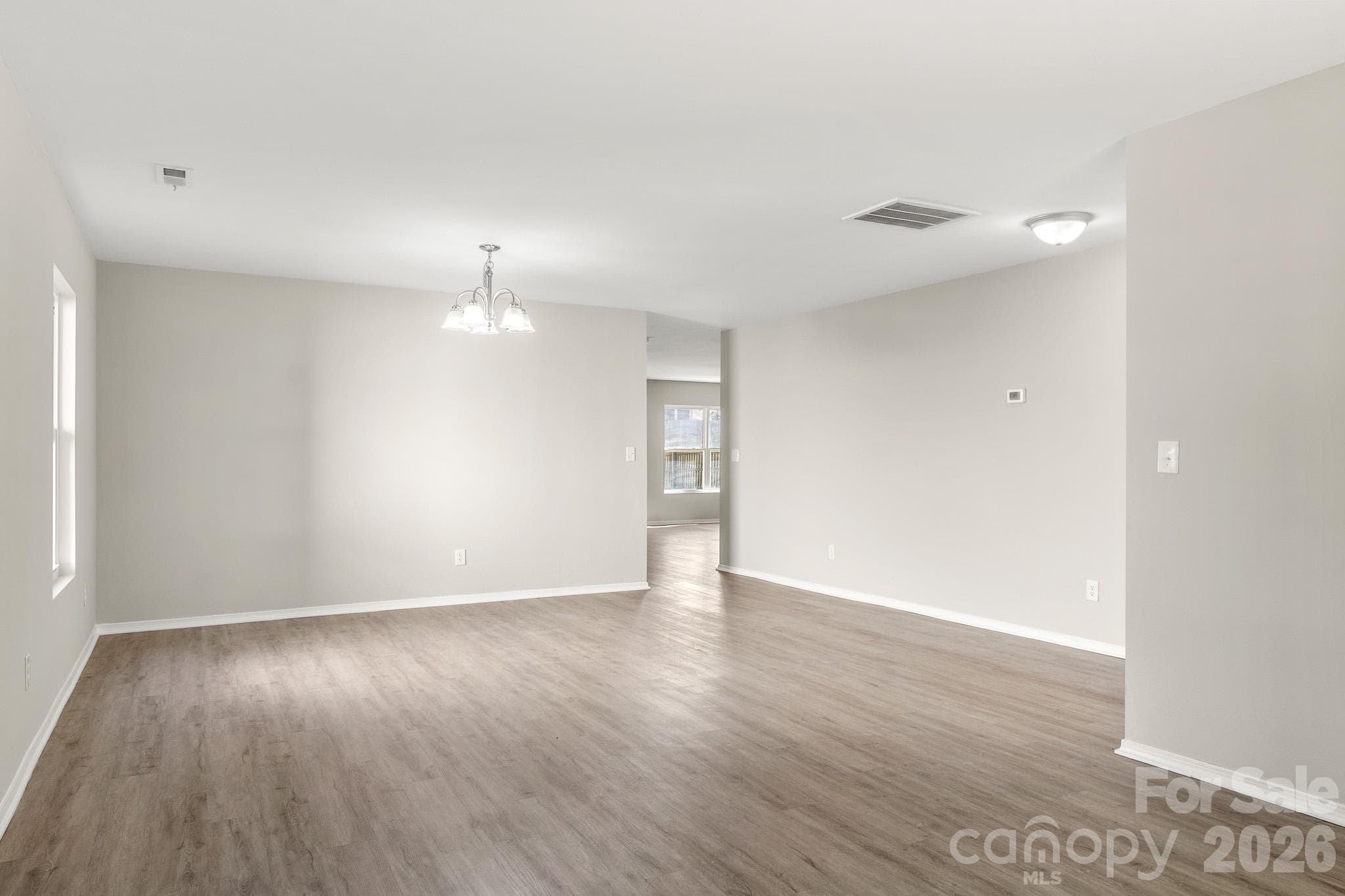 Single Family Residence at 12028 Red Leaf Drive, Charlotte, photo 5 of 46