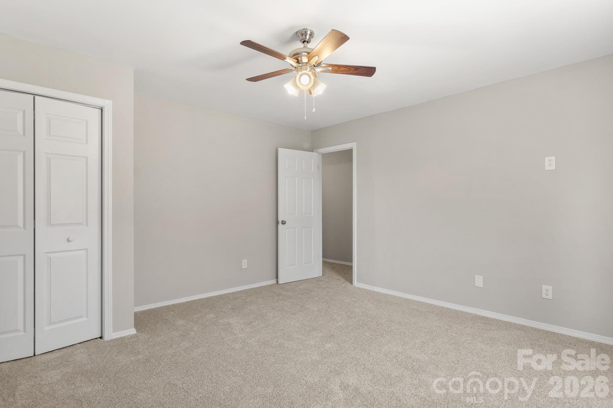 Single Family Residence at 12028 Red Leaf Drive, Charlotte, photo 27 of 46