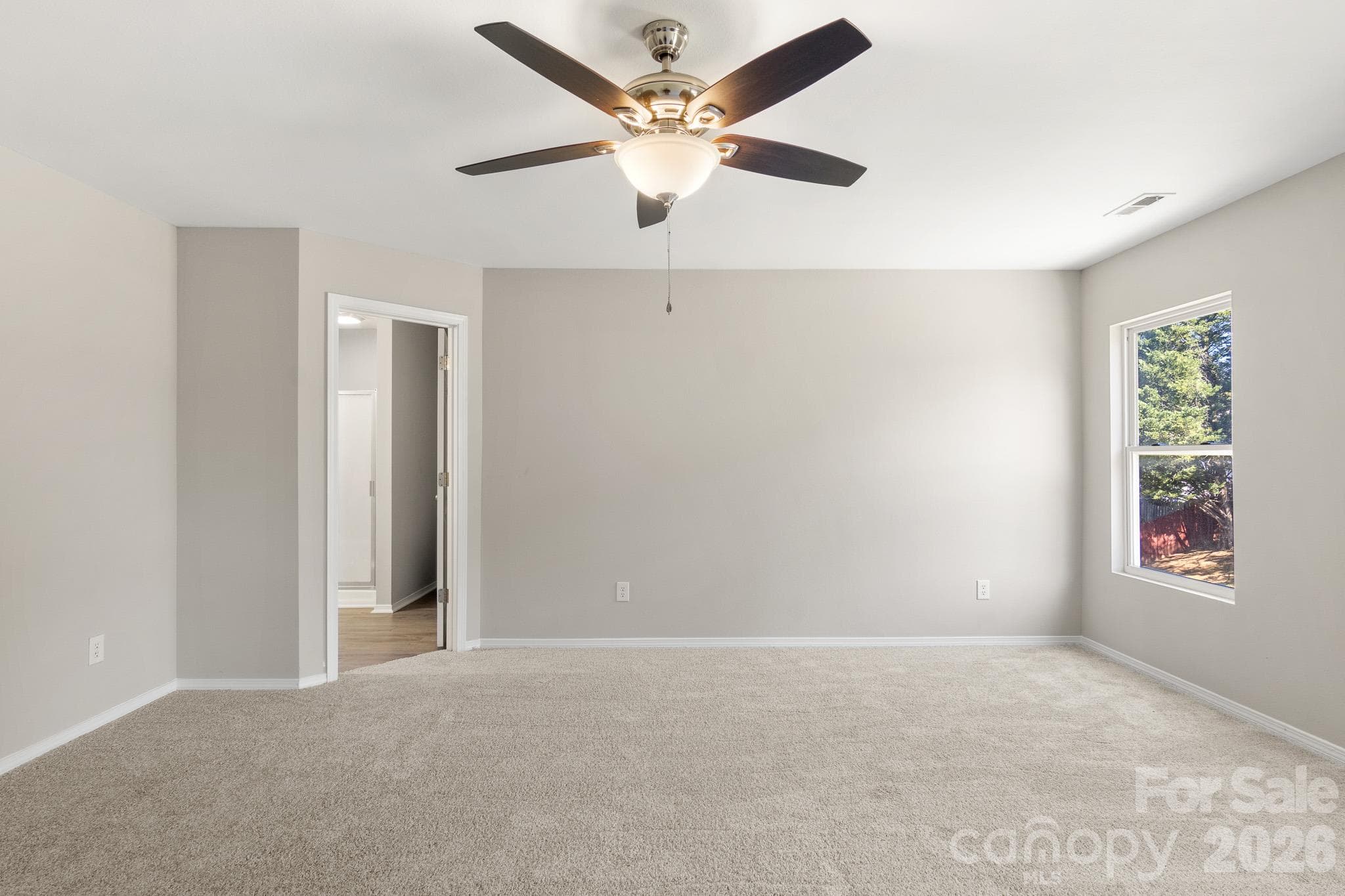 Single Family Residence at 12028 Red Leaf Drive, Charlotte, photo 31 of 46