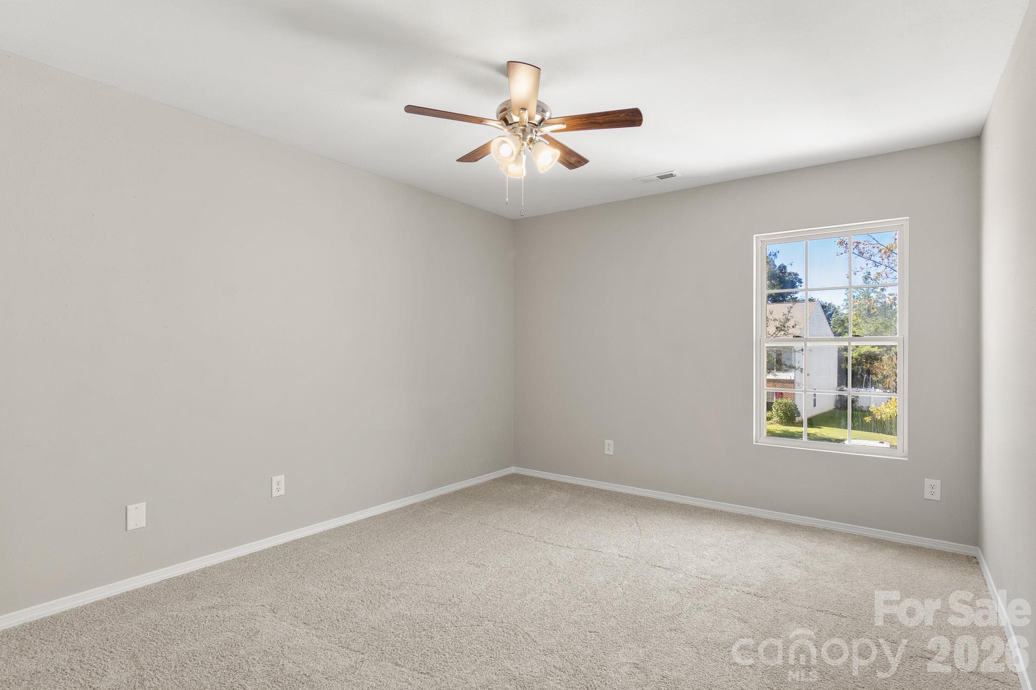 Single Family Residence at 12028 Red Leaf Drive, Charlotte, photo 39 of 46