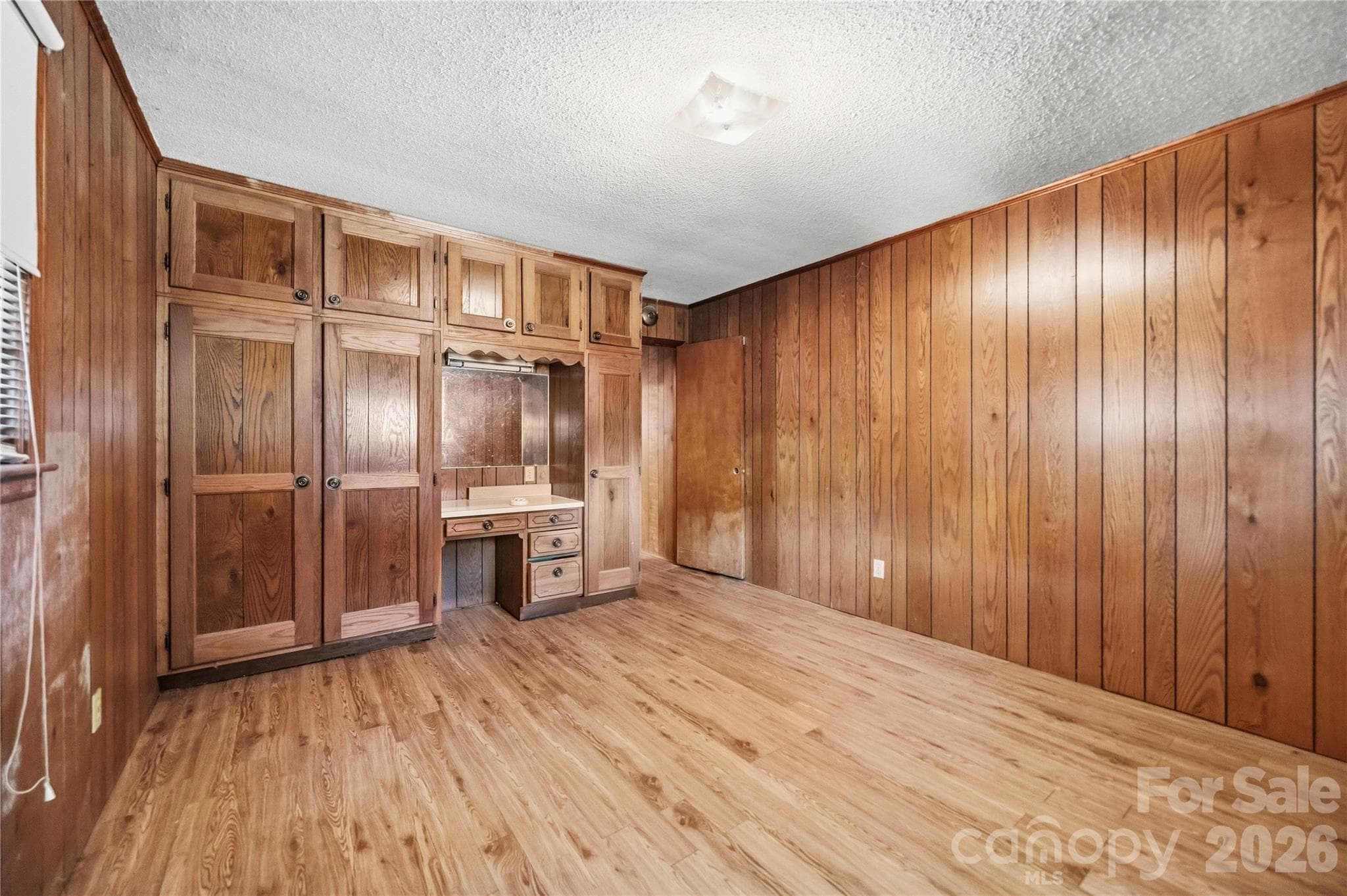 Single Family Residence at 328 Long Shoals Road, Bessemer City, photo 15 of 33