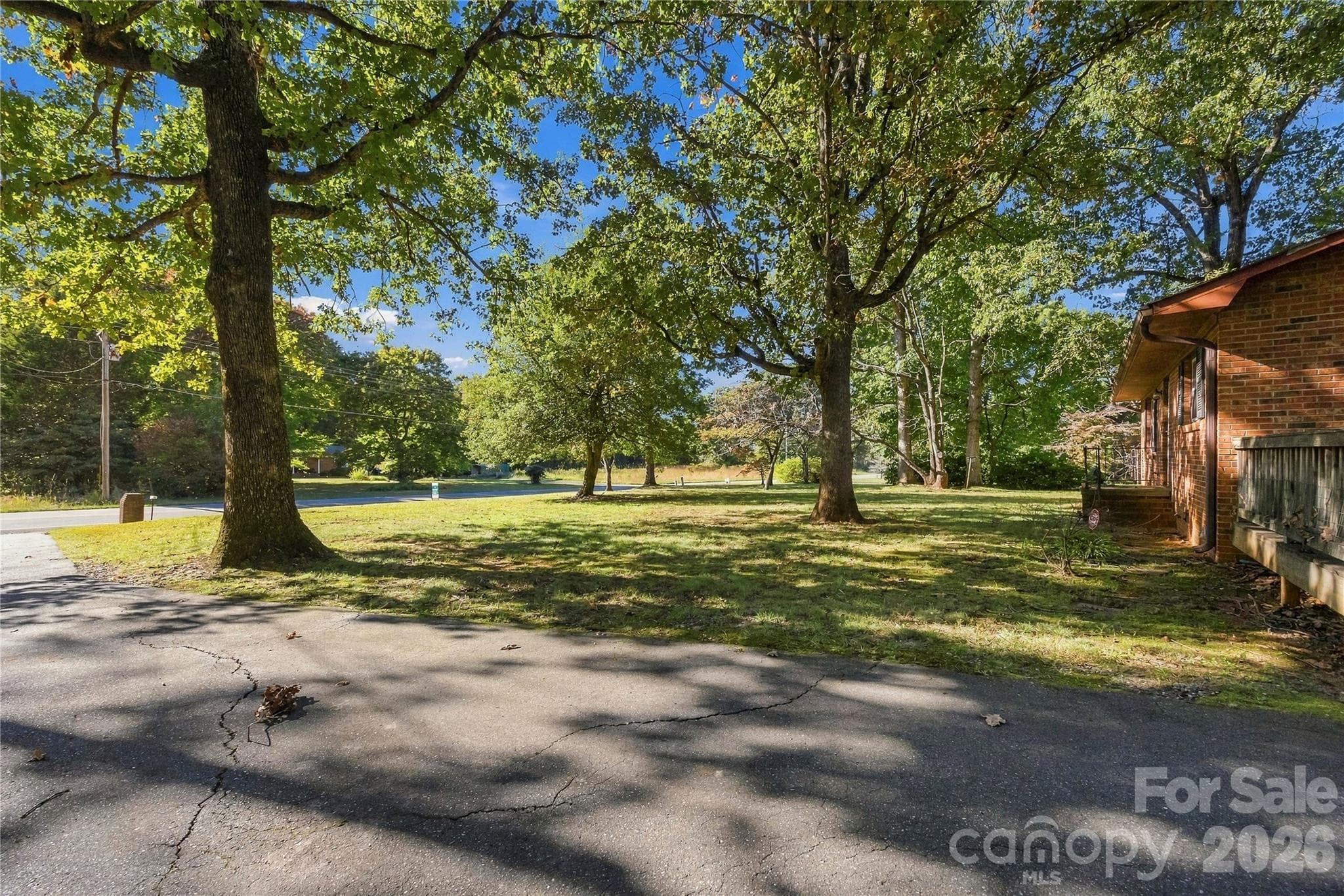 Single Family Residence at 328 Long Shoals Road, Bessemer City, photo 25 of 33