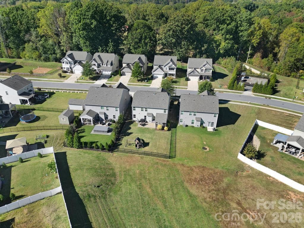 Single Family Residence at 129 Lantern Acres Drive, Mooresville, photo 39 of 40