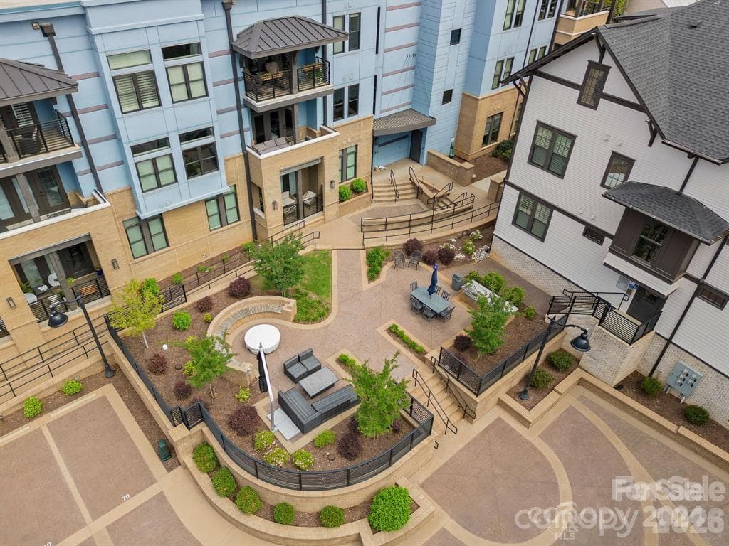 Condominium at 2401 Euclid Avenue, Charlotte, photo 46 of 52