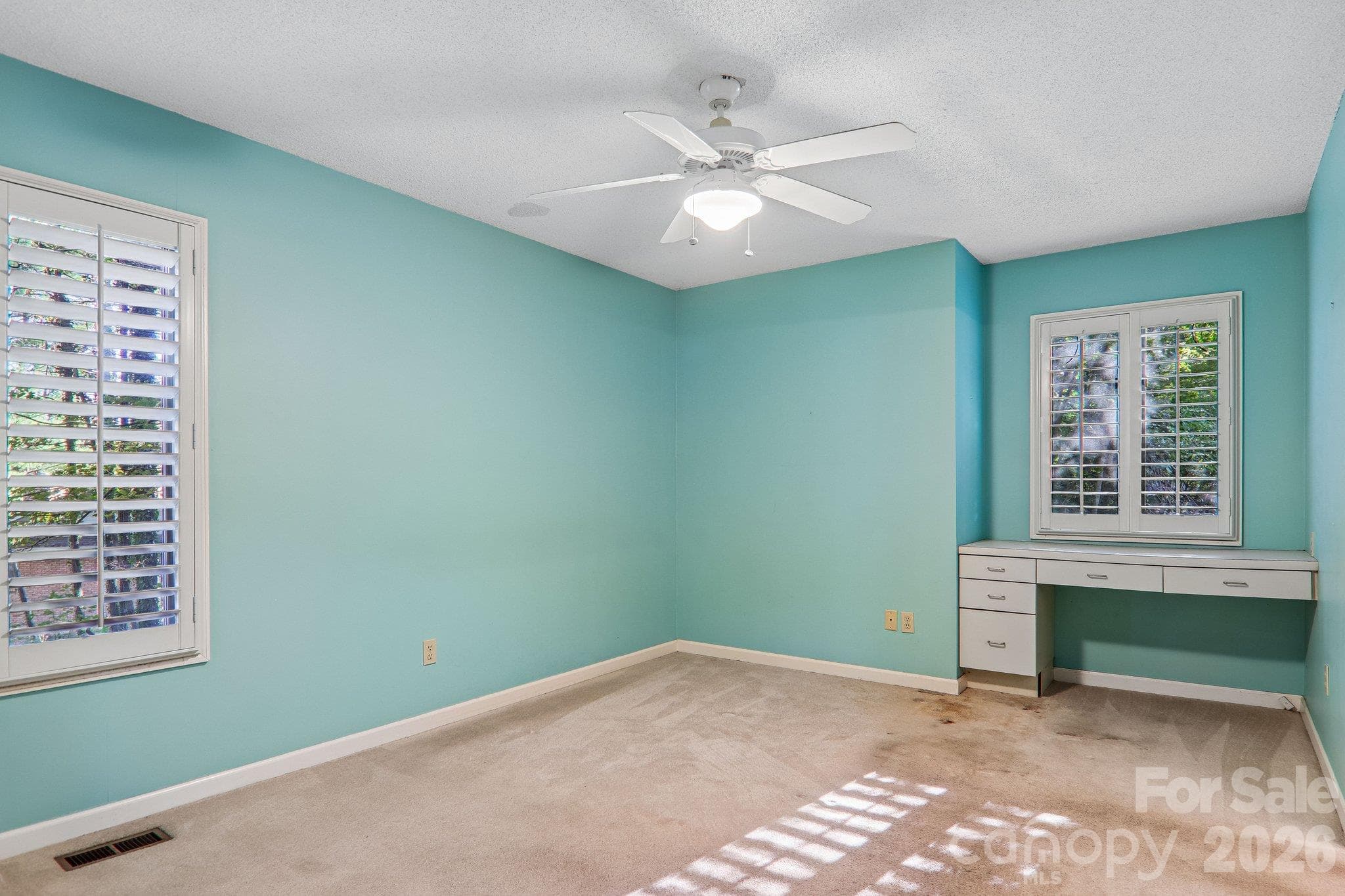 Guest Bedroom 1 - 108 Kenwood Drive, Hendersonville