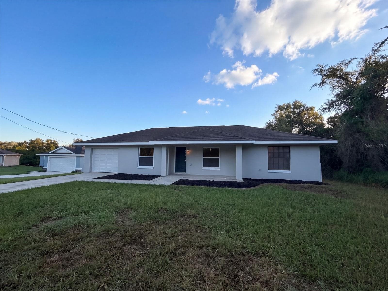 3 EMERALD TRAIL PL