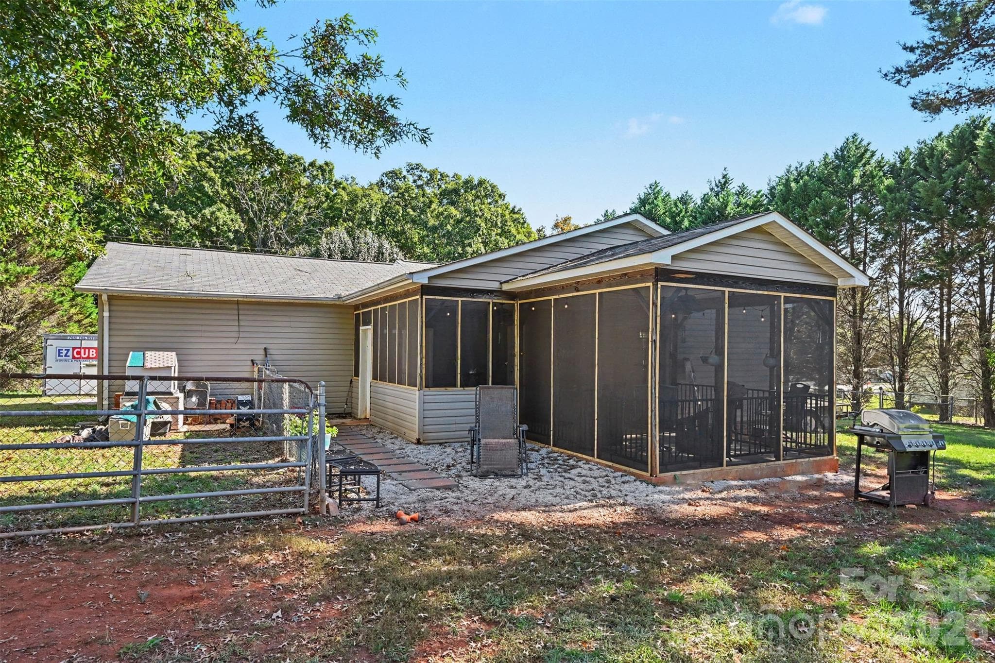 Screened Porch - 2040 Providence Church Road, Salisbury