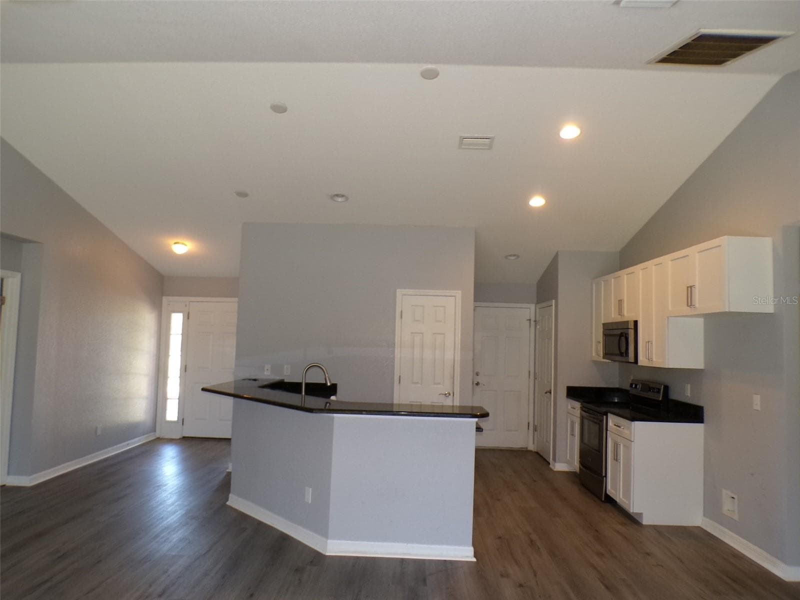 Single Family Residence at 3020 MAGDALINA DR, PUNTA GORDA, photo 9 of 17