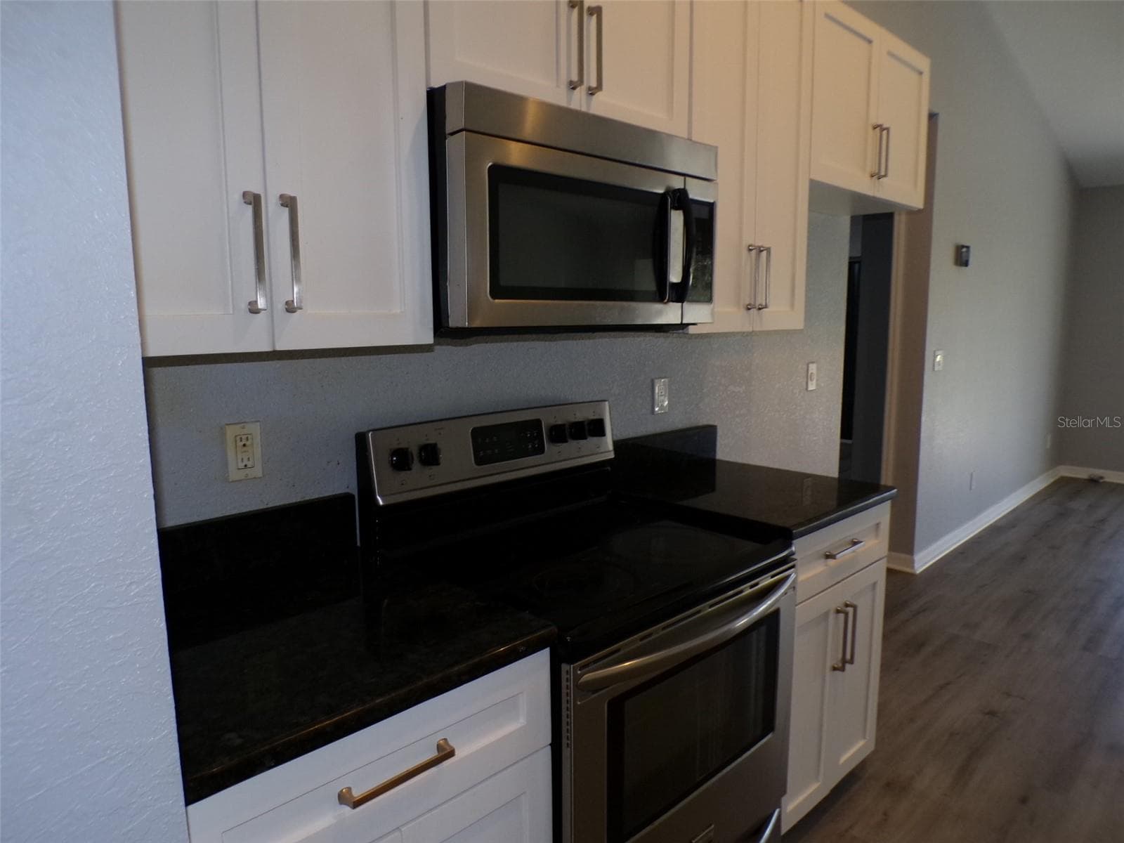 Single Family Residence at 3020 MAGDALINA DR, PUNTA GORDA, photo 14 of 17