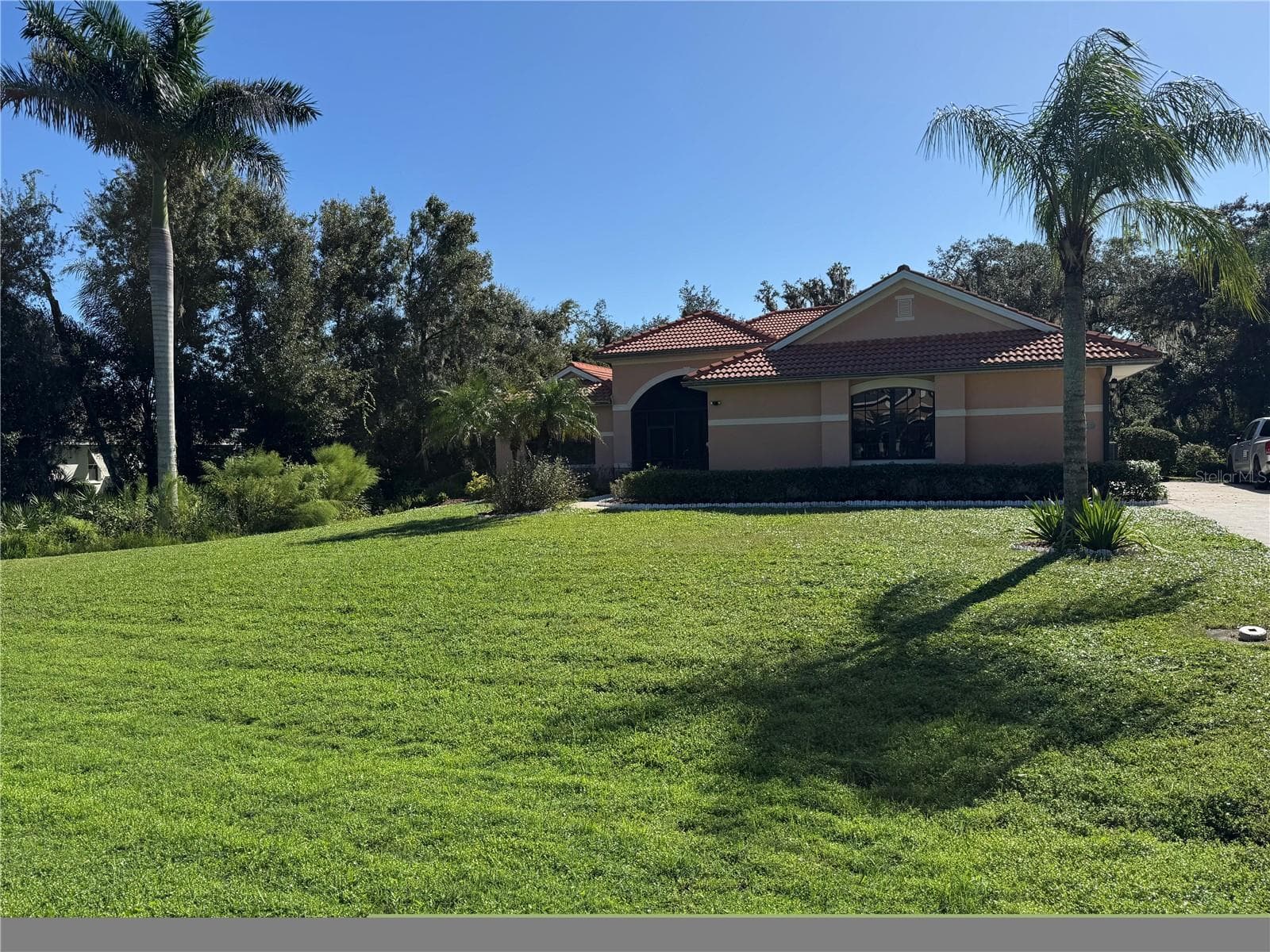 Single Family Residence at OAK FORD GOLF CLUB, SARASOTA, photo 8 of 30