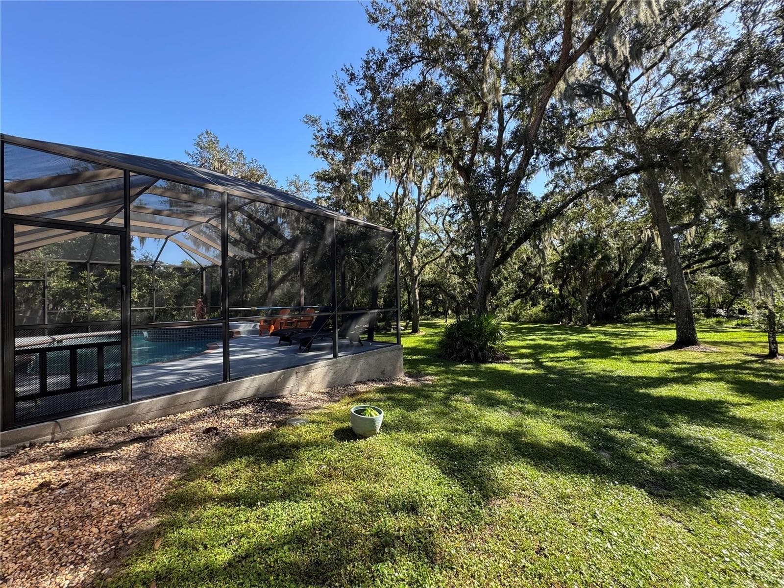 Single Family Residence at OAK FORD GOLF CLUB, SARASOTA, photo 28 of 30
