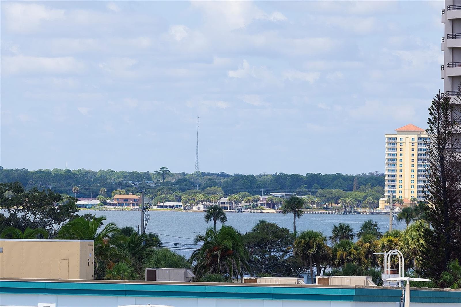 Condominium at 3013 S ATLANTIC AVE #4020, DAYTONA BEACH SHORES, photo 10 of 66