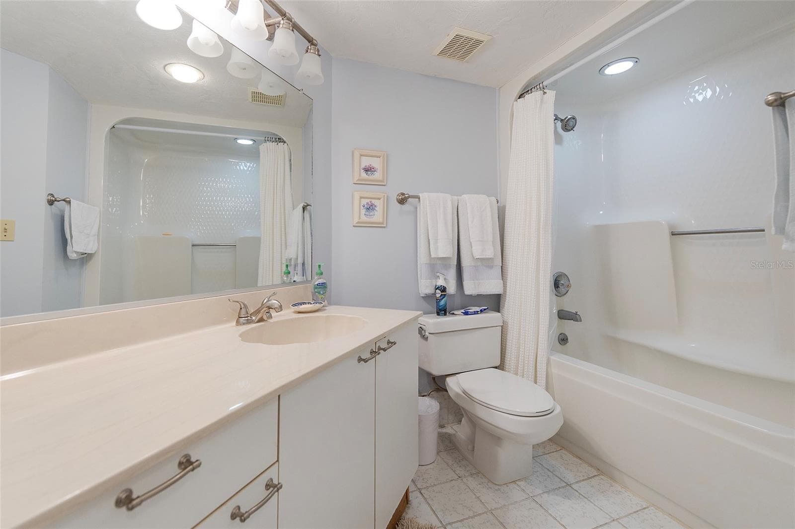 Condominium at 3013 S ATLANTIC AVE #4020, DAYTONA BEACH SHORES, photo 18 of 66