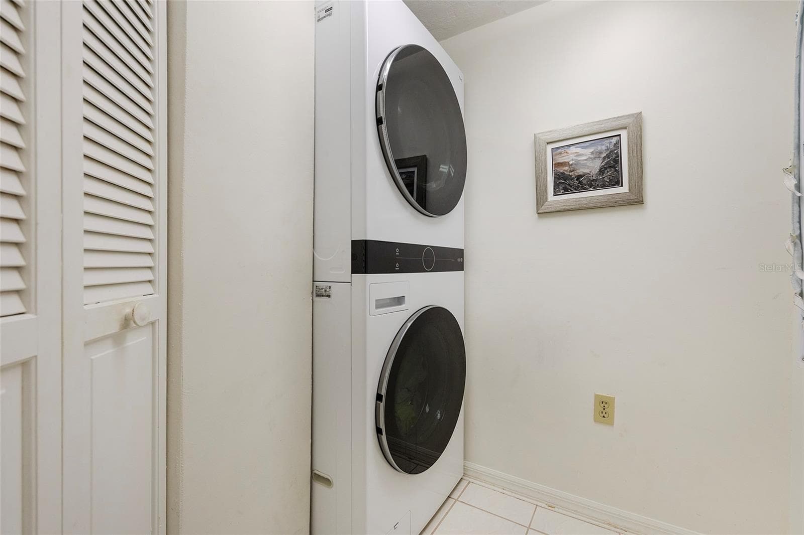 Condominium at 3013 S ATLANTIC AVE #4020, DAYTONA BEACH SHORES, photo 32 of 66