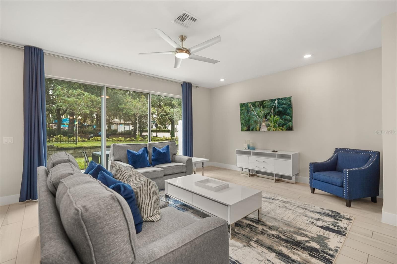 Townhouse at 7785 SPECTRUM DR, KISSIMMEE, photo 6 of 19