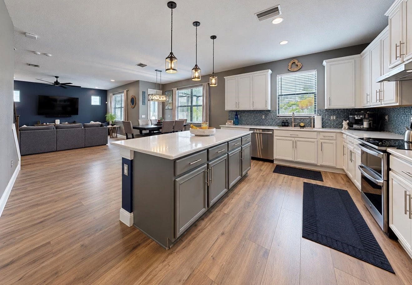 Single Family Residence at 12112 CREEK PRESERVE DR, RIVERVIEW, photo 11 of 48