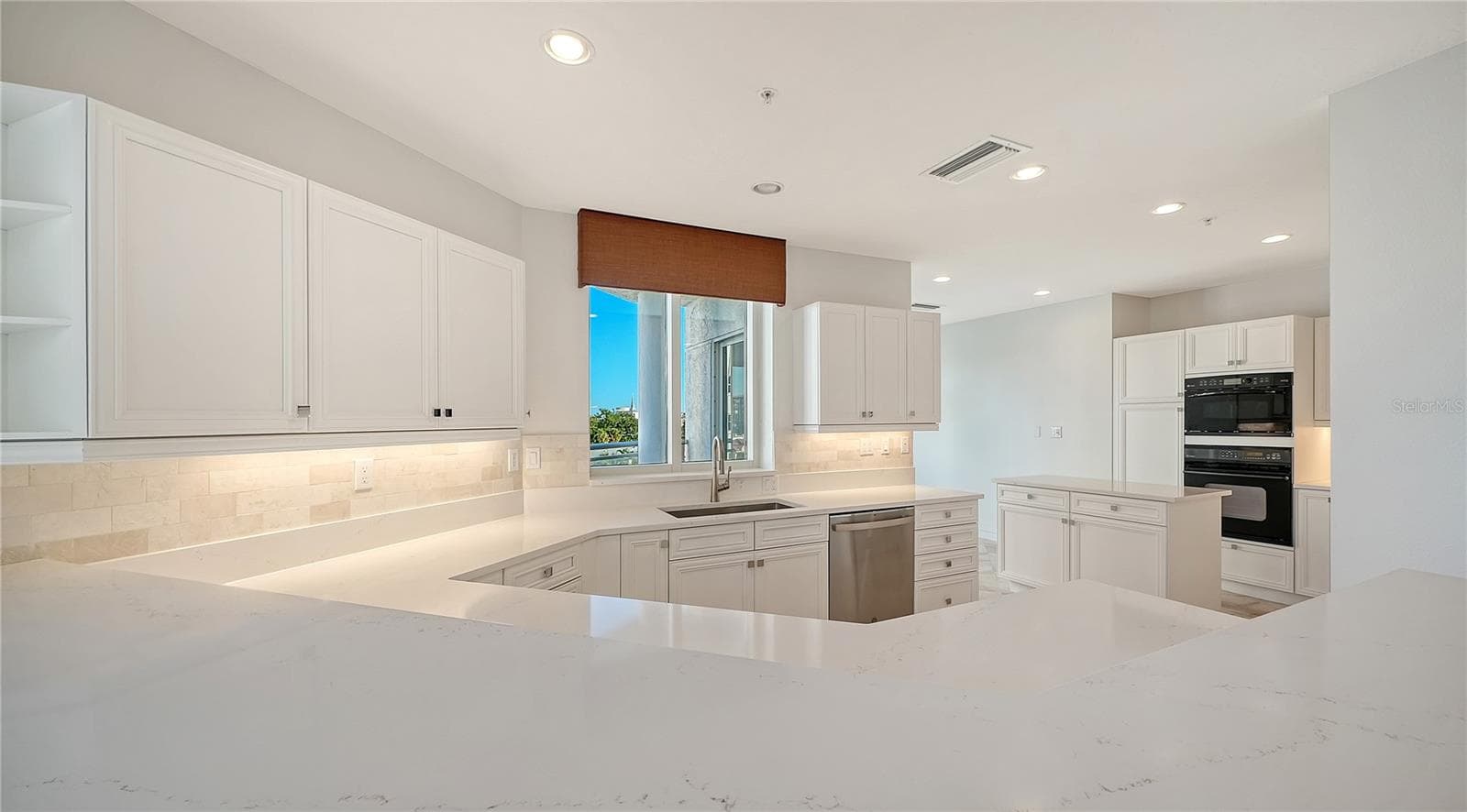 Condominium at 500 S PALM AVE #32, SARASOTA, photo 19 of 78