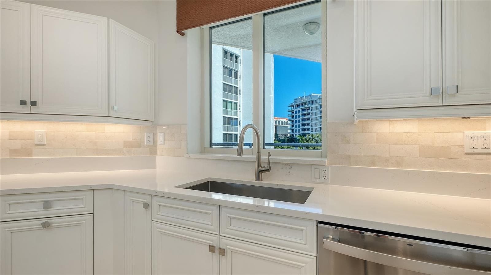 Condominium at 500 S PALM AVE #32, SARASOTA, photo 21 of 78