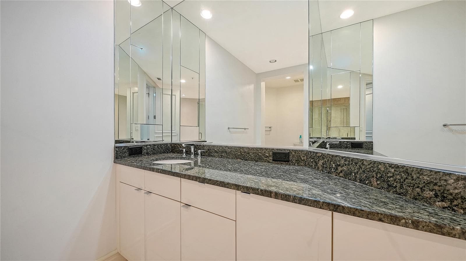 Condominium at 500 S PALM AVE #32, SARASOTA, photo 54 of 78