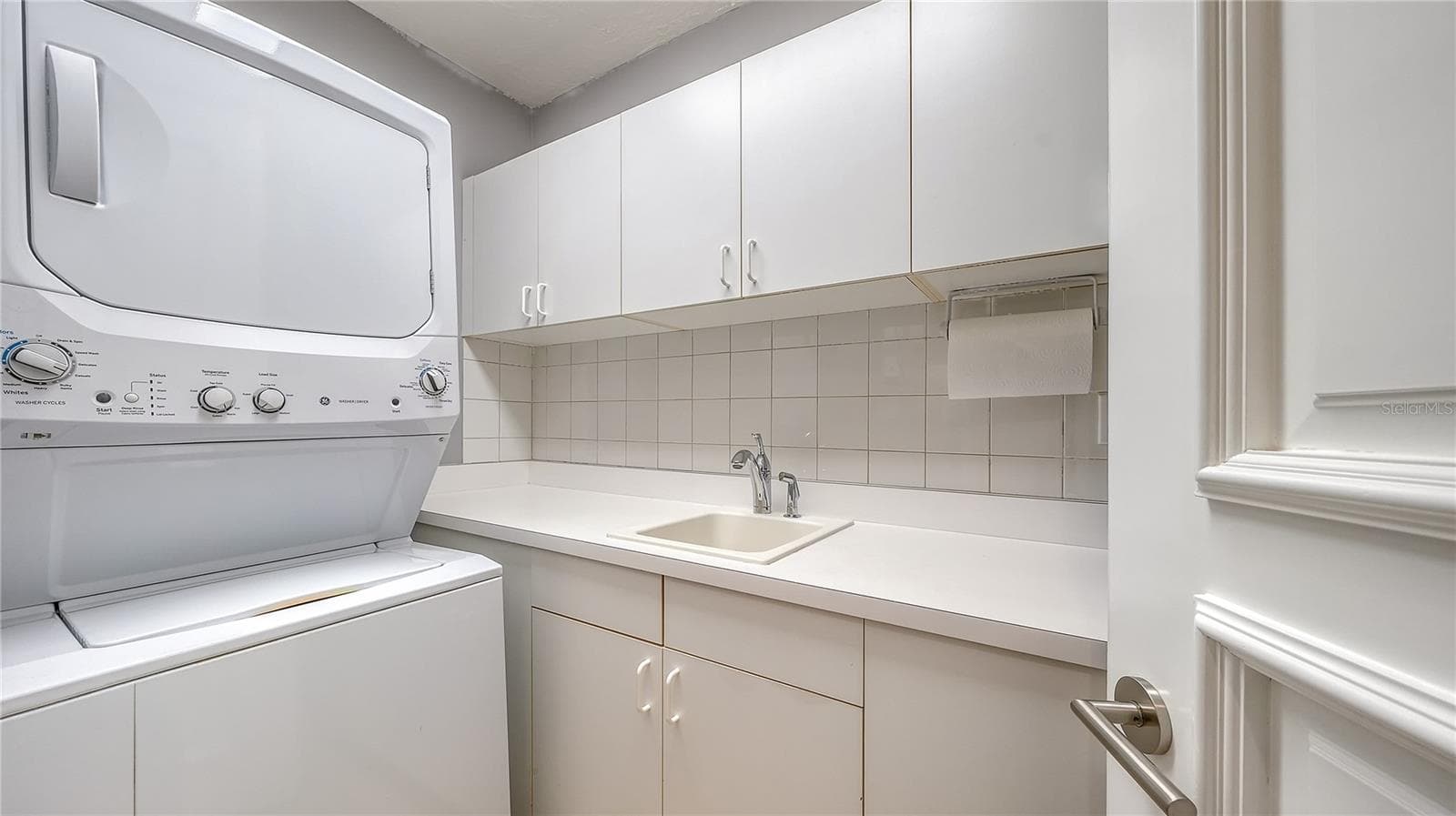 Utility Room - 500 S PALM AVE #32, SARASOTA