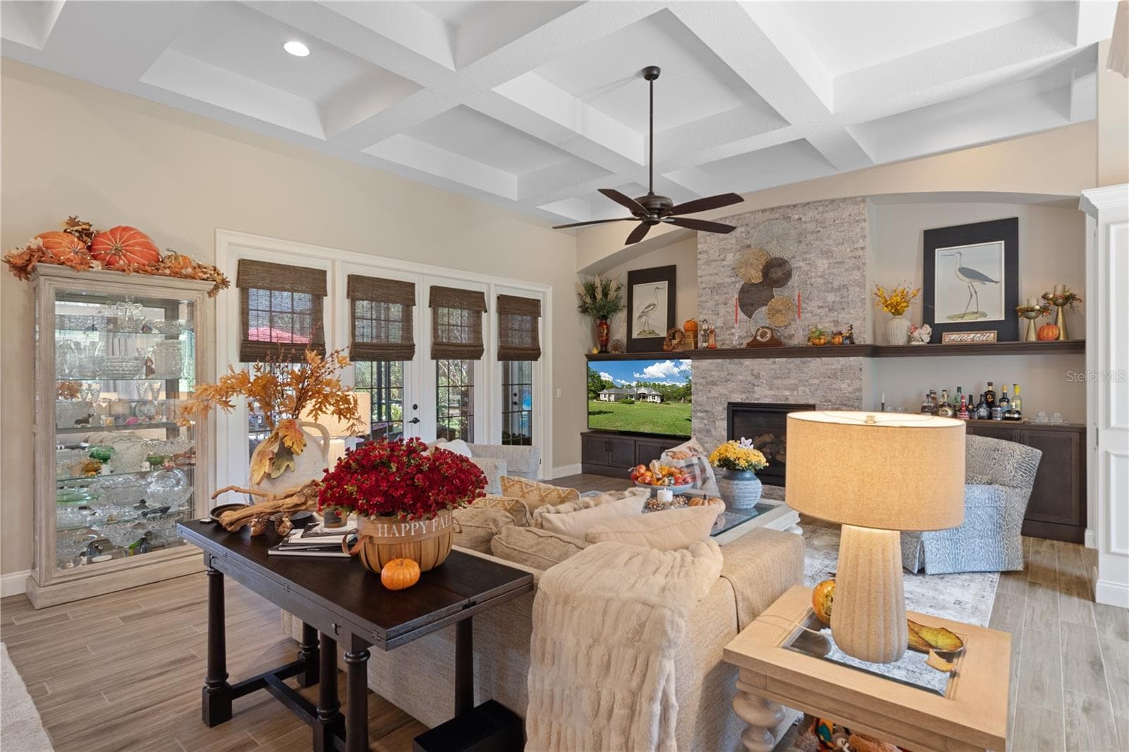 Single Family Residence at 4554 N PERRY DR, BEVERLY HILLS, photo 22 of 84