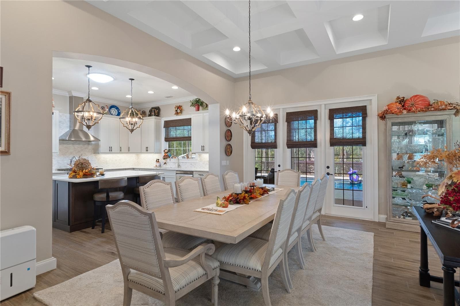 Single Family Residence at 4554 N PERRY DR, BEVERLY HILLS, photo 23 of 84