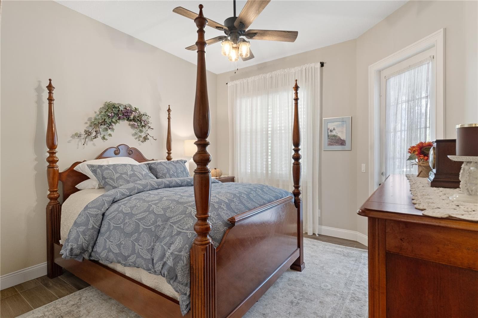Single Family Residence at 4554 N PERRY DR, BEVERLY HILLS, photo 49 of 84