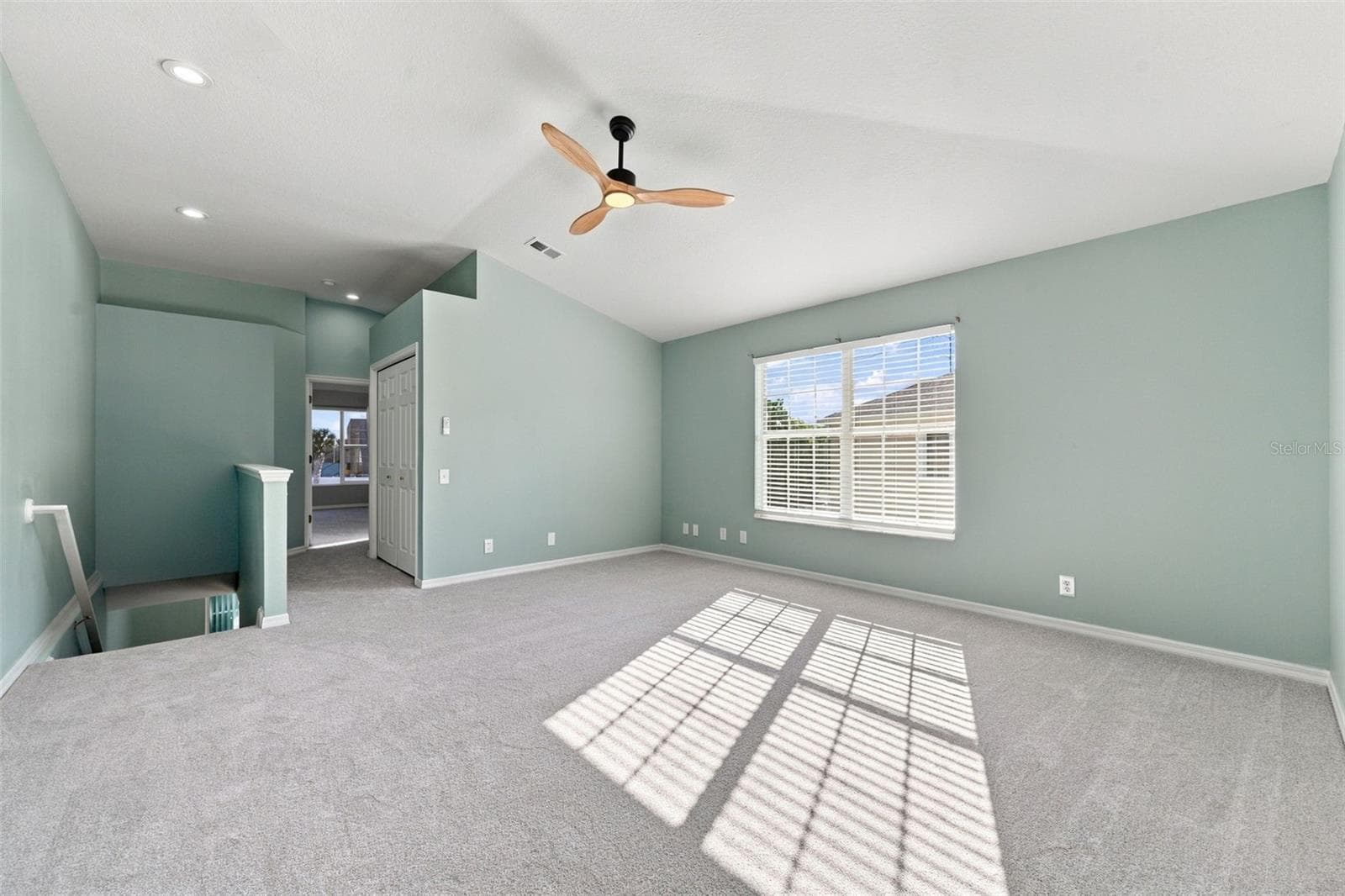 Loft - 2555 NEWBERN DR, CLEARWATER
