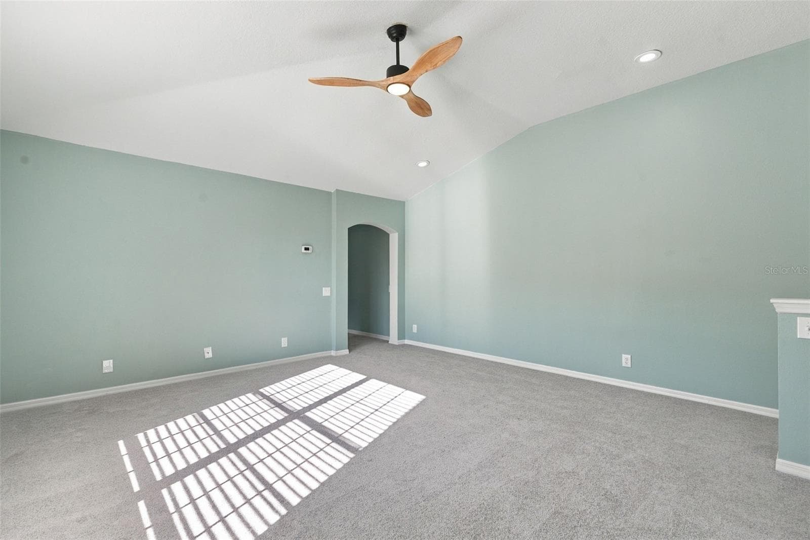 Loft - 2555 NEWBERN DR, CLEARWATER