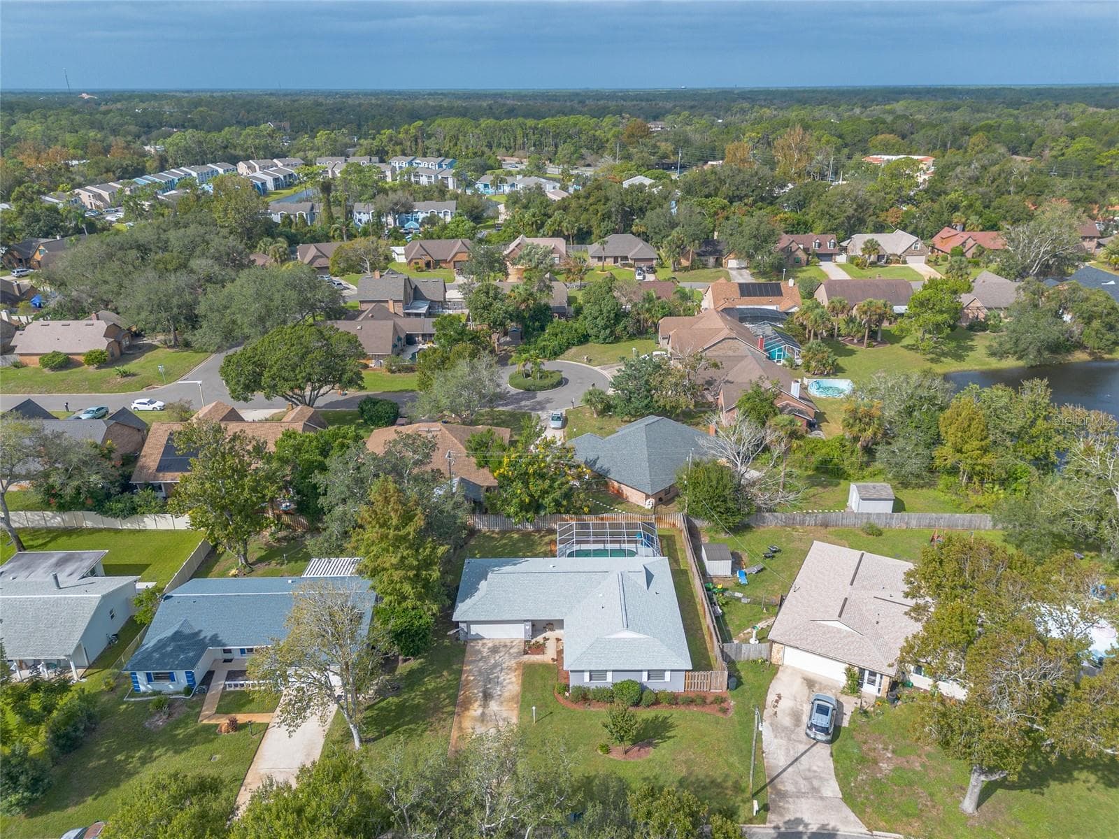 Single Family Residence at 47 MAYFIELD CIR, ORMOND BEACH, photo 34 of 42