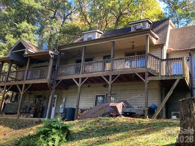 Rear Decks & Patio - 92 Longridge Lane, Waynesville
