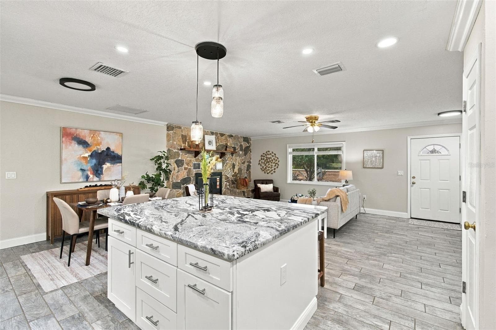 Single Family Residence at 12224 DRY CREEK RANCH RD, BROOKSVILLE, photo 6 of 34