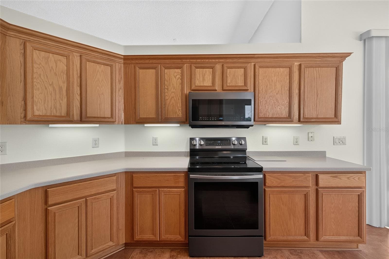 Single Family Residence at 24151 BELLE MEDE DR, LEESBURG, photo 23 of 42