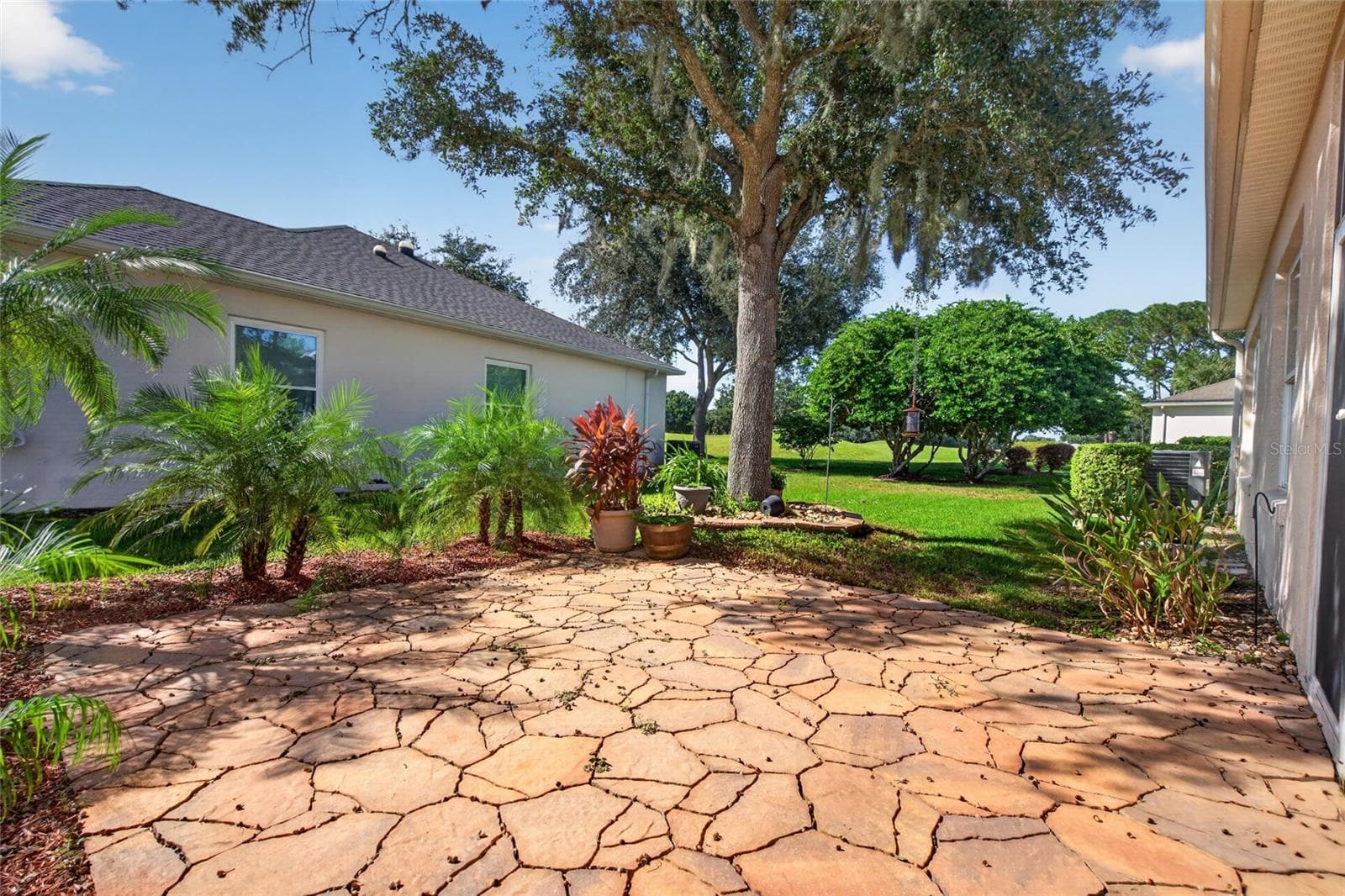 fLAG STONE PATIO - 24151 BELLE MEDE DR, LEESBURG