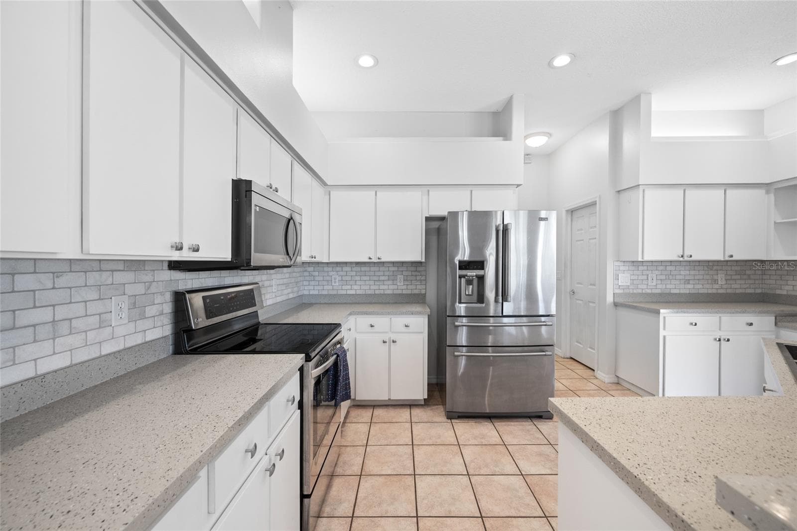Single Family Residence at 1648 WOODRIDGE CT, LUTZ, photo 32 of 69